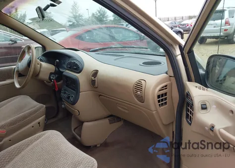 2000 Plymouth Voyager Se from USA, damaged, VIN 1P4GP45G0YB531735